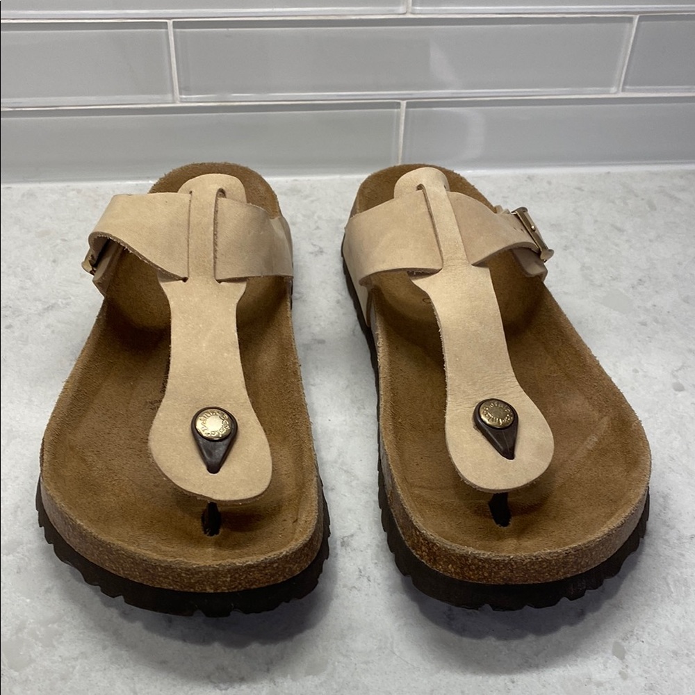 Women’s Tan Thong Sandals with Buckle